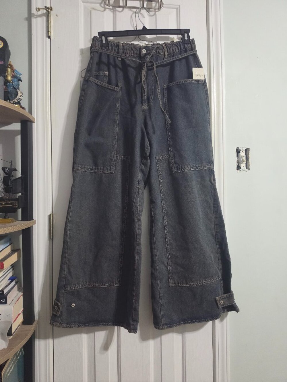 CRVY Outlaw Wide-Leg Jeans